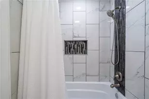 7354 Biltmore Dr, Sarasota, FL 34231 - Photo 36