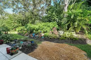 8375 Glenrose Wy, Sarasota, FL 34238 - Photo 24