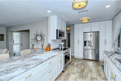 6758 S Lockwood Ridge Road, Sarasota, FL 34231 - Photo 16