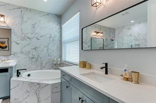 5725 Cheech Gln, Lakewood Ranch, FL 34211 - Photo 12
