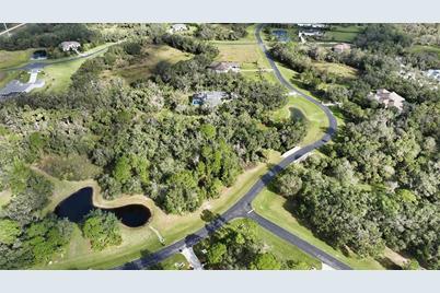 9255 Swaying Branch Road, Sarasota, FL 34241 - Photo 6