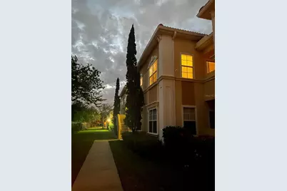 1010 Villagio Circle #106, Sarasota, FL 34237 - Photo 2