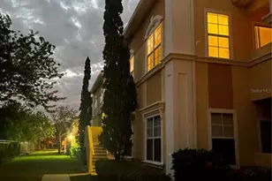 1010 Villagio Cir, Sarasota, FL 34237 - Photo 2