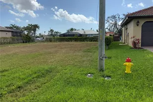 2510 Miracle Pkwy, Cape Coral, FL 33914 - Photo 2