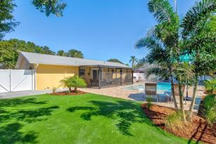 3210 Wood St, Sarasota, FL 34237 - Photo 22