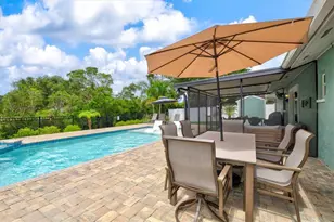 3210 Wood St, Sarasota, FL 34237 - Photo 48