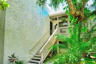 1633 Boathouse Cir, Sarasota, FL 34231 - Photo 2