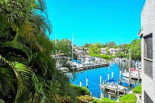 1633 Boathouse Cir, Sarasota, FL 34231 - Photo 8