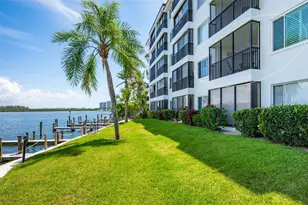 9011 Midnight Pass Rd, Sarasota, FL 34242 - Photo 28
