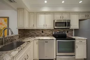 9011 Midnight Pass Rd, Sarasota, FL 34242 - Photo 18