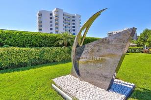 1050 Longboat Club Rd, Longboat Key, FL 34228 - Photo 2
