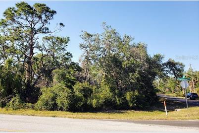 15492 Chamberlain Boulevard, Port Charlotte, FL 33953 - Photo 2