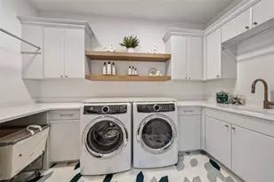 535 70th St, Holmes Beach, FL 34217 - Photo 46