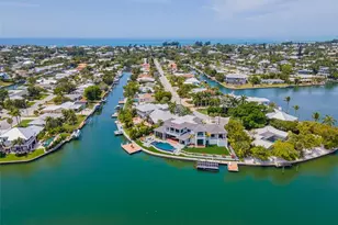 535 70th St, Holmes Beach, FL 34217 - Photo 74