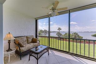 1608 Stickney Point Rd, Sarasota, FL 34231 - Photo 10