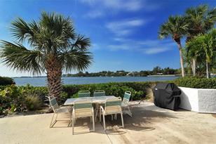 1608 Stickney Point Rd, Sarasota, FL 34231 - Photo 28