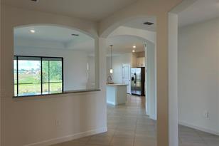 15513 White Linen Dr, Lakewood Ranch, FL 34211 - Photo 16