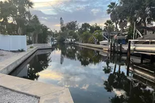 345 Avenida Leona, Sarasota, FL 34242 - Photo 76