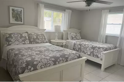 345 Avenida Leona, Sarasota, FL 34242 - Photo 40