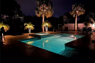 345 Avenida Leona, Sarasota, FL 34242 - Photo 4