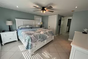 345 Avenida Leona, Sarasota, FL 34242 - Photo 24