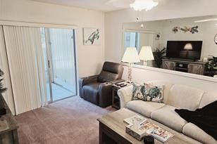 3528 Lake Bayshore Dr, Bradenton, FL 34205 - Photo 10