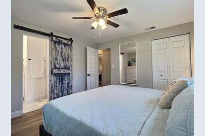 4658 Maceachen Boulevard, Sarasota, FL 34233 - Photo 16