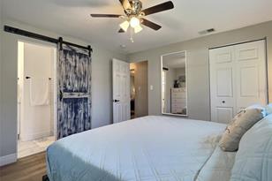 4658 Maceachen Blvd, Sarasota, FL 34233 - Photo 16