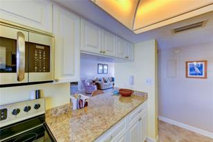 3240 Gulf of Mexico Dr, Longboat Key, FL 34228 - Photo 12