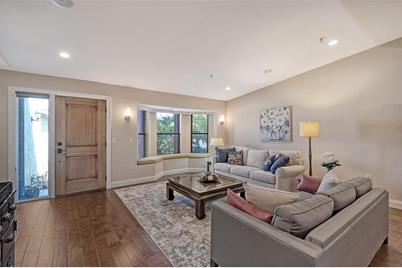 2369 Harbour Oaks Drive, Longboat Key, FL 34228 - Photo 10