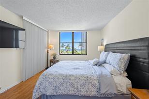 8770 Midnight Pass Rd, Sarasota, FL 34242 - Photo 16