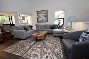 1631 Starling Dr, Sarasota, FL 34231 - Photo 8