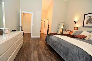 1631 Starling Dr, Sarasota, FL 34231 - Photo 18