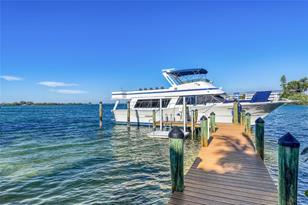 14 N Washington Dr, Sarasota, FL 34236 - Photo 10