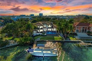 14 N Washington Dr, Sarasota, FL 34236 - Photo 1