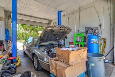 15182 Dahlgren Avenue, Port Charlotte, FL 33953 - Photo 22