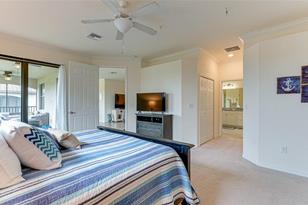 5805 Wake Forest Run, Lakewood Ranch, FL 34211 - Photo 18