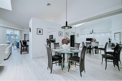 4006 Caddie Drive E, Bradenton, FL 34203 - Photo 6