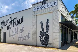 430 Kumquat Ct, Sarasota, FL 34236 - Photo 16