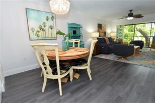 1647 Brookhouse Ct, Sarasota, FL 34231 - Photo 6