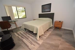 1508 Pelican Cove Rd, Sarasota, FL 34231 - Photo 6