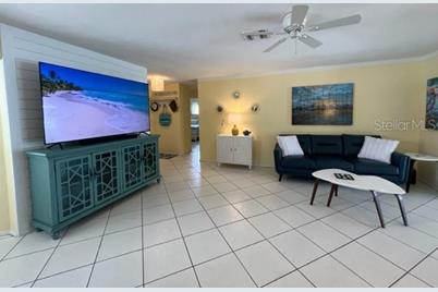 7328 Curtiss Avenue, Sarasota, FL 34231 - Photo 10