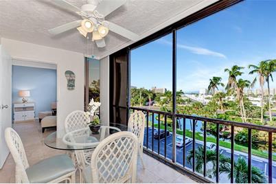 5855 Midnight Pass Road #426, Sarasota, FL 34242 - Photo 2