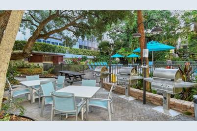 1046 W Peppertree Lane #115B, Sarasota, FL 34242 - Photo 34