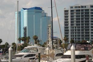 1046 W Peppertree Ln, Sarasota, FL 34242 - Photo 48