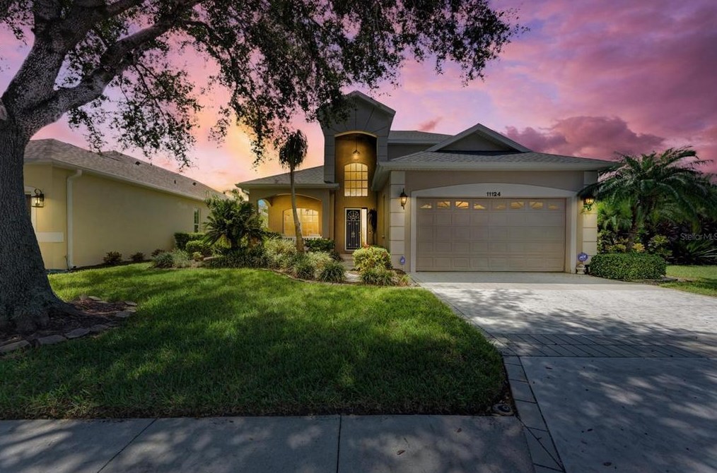 11124 Sanctuary Dr, Bradenton, FL 34209-7122