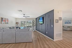 3924 Helene St, Sarasota, FL 34233 - Photo 8