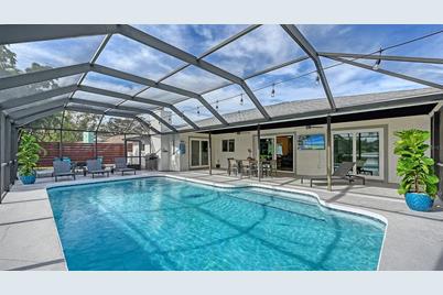 3924 Helene Street, Sarasota, FL 34233 - Photo 46