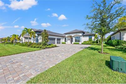 5623 Mulligan Way, Lakewood Ranch, FL 34211 - Photo 30