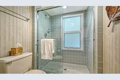 2109 Gulf Of Mexico Drive #1203, Longboat Key, FL 34228 - Photo 24
